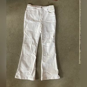 White Claire Abercrombie jeans
